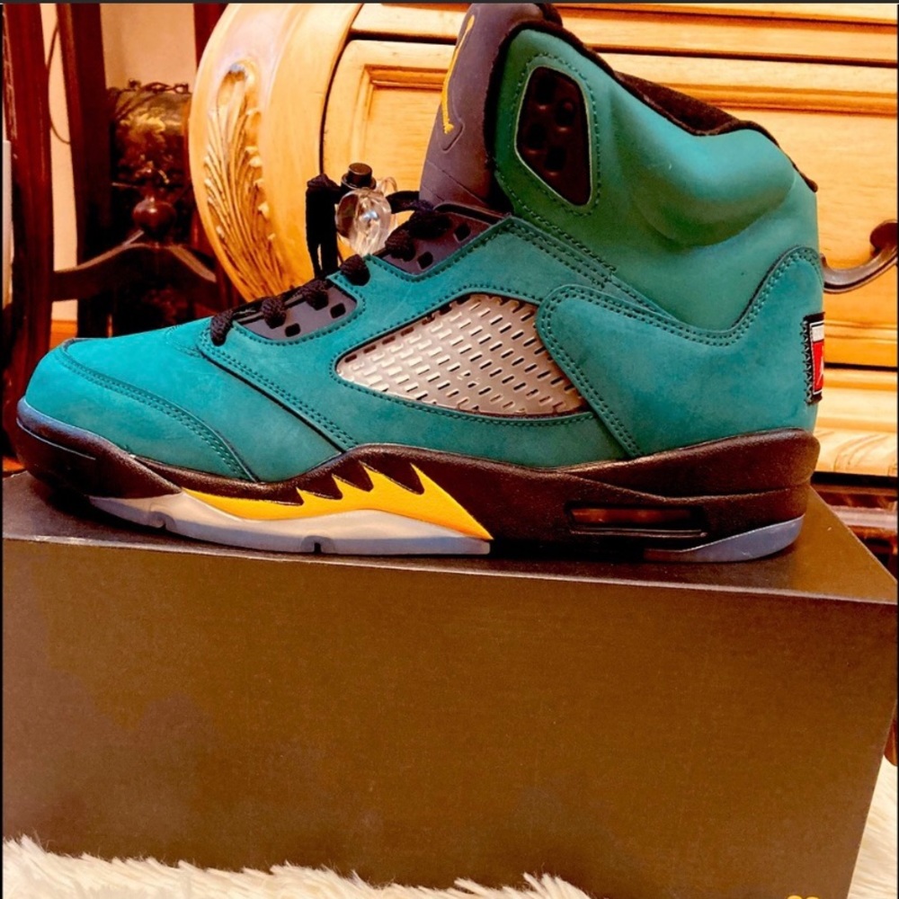 Air Jordan 5 Oregon